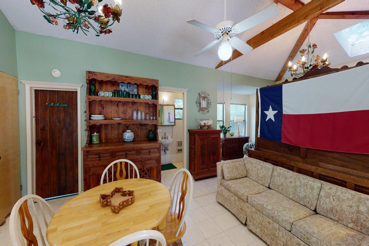 Shamrock Cottage Ingram ภายนอก รูปภาพ