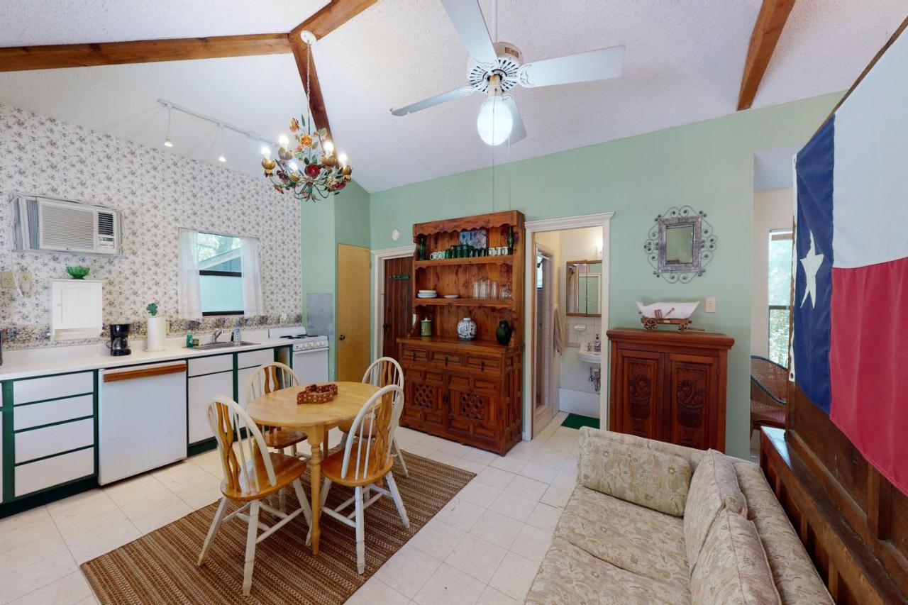 Shamrock Cottage Ingram ภายนอก รูปภาพ